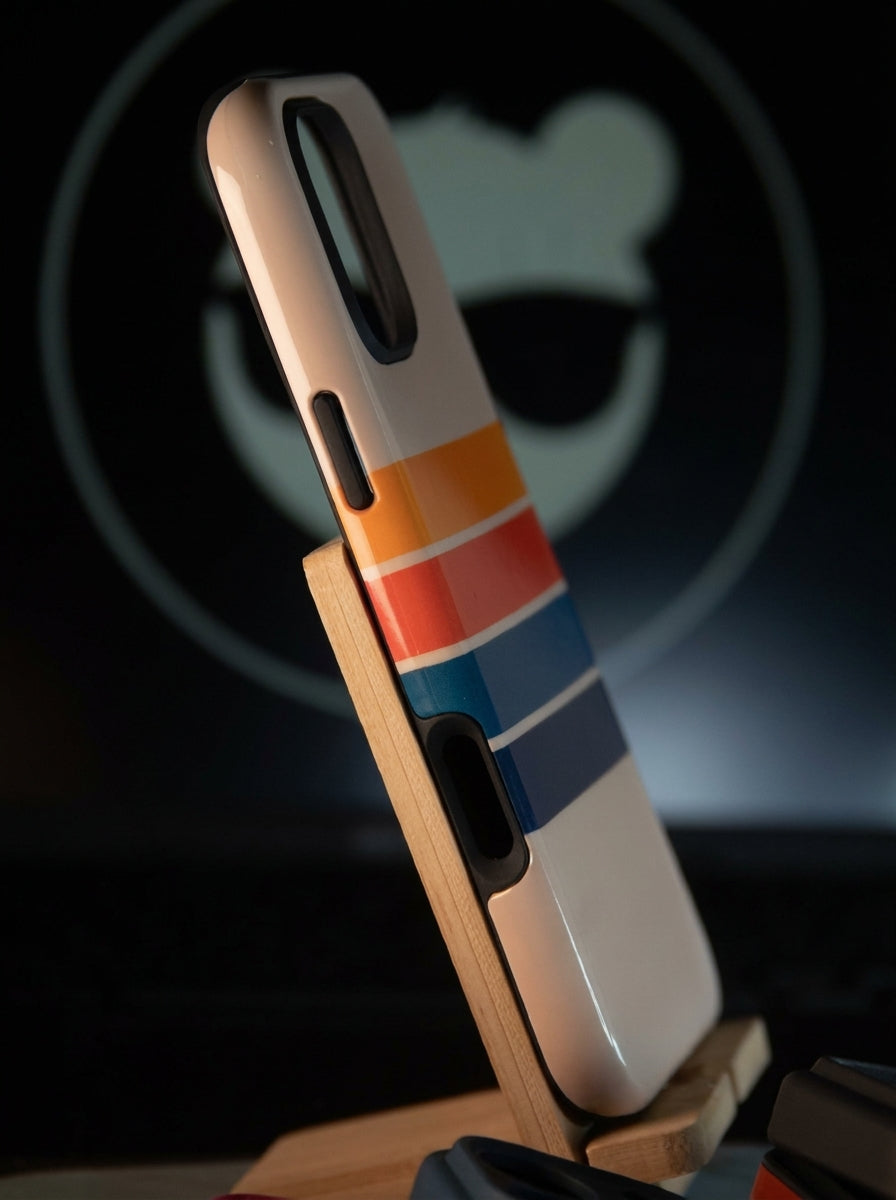 Carcasa Antigolpe iPhone 16 Plus con rayas Retro doble capa