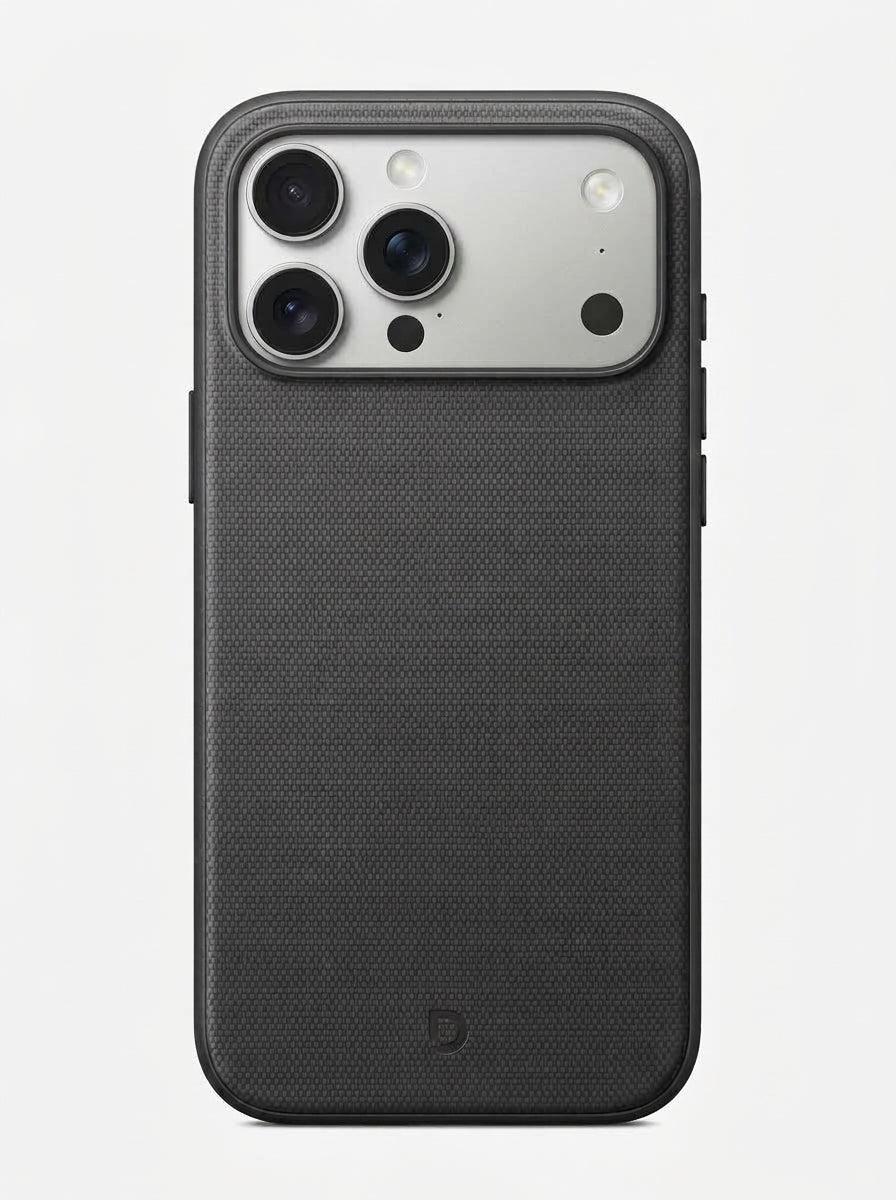 Carcasa Tejida Premium con MagSafe para iPhone 16 |Negro